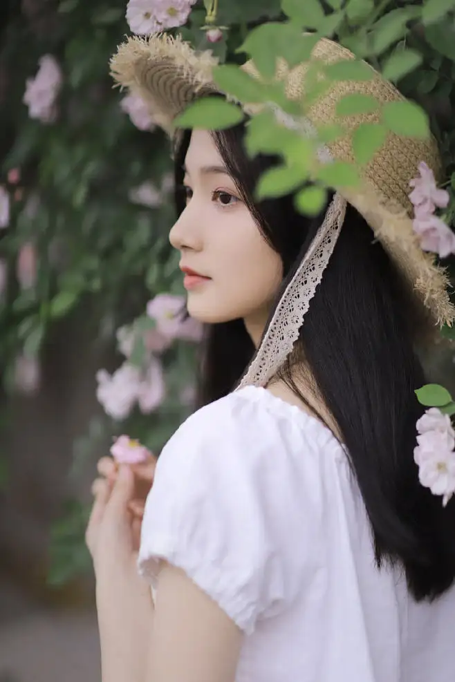 临海喀什私人伴游李菲儿