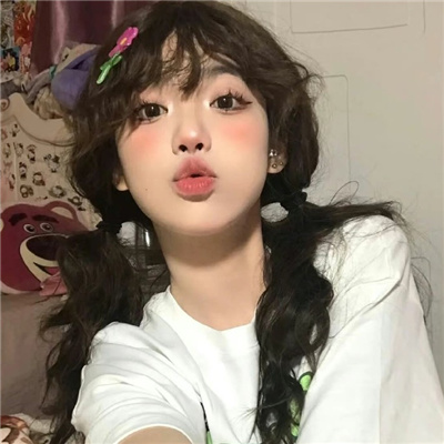 临海伴游女生卞寄蕾的资料